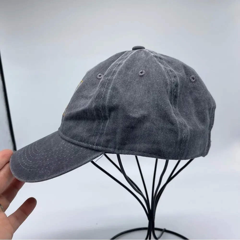 Unbranded trucker ball